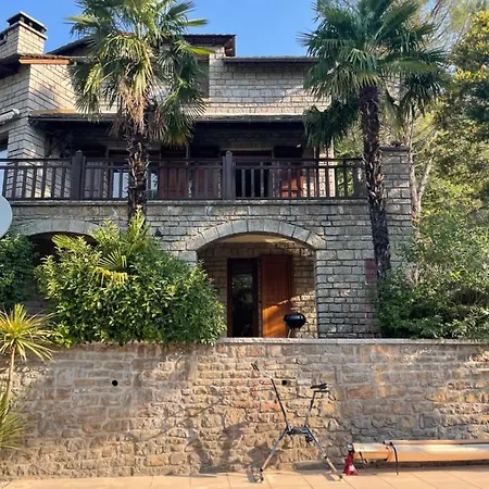 4 Personnes בית הארחה Rivière-sur-Tarn