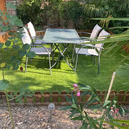 4 Personnes בית הארחה