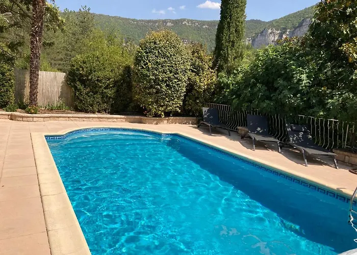 4 Personnes 3* Rivière-sur-Tarn